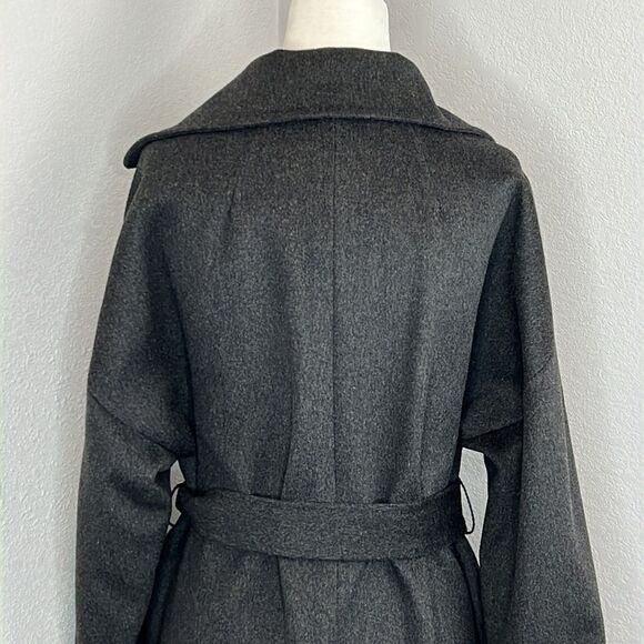 Valentino Virgin Wool Long Coat With Embellished Cuffs Size 4 - Picture 8 of 14